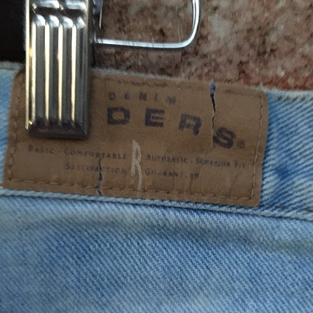 Lee Riders Cut Off Shorts - Picture 4 of 7